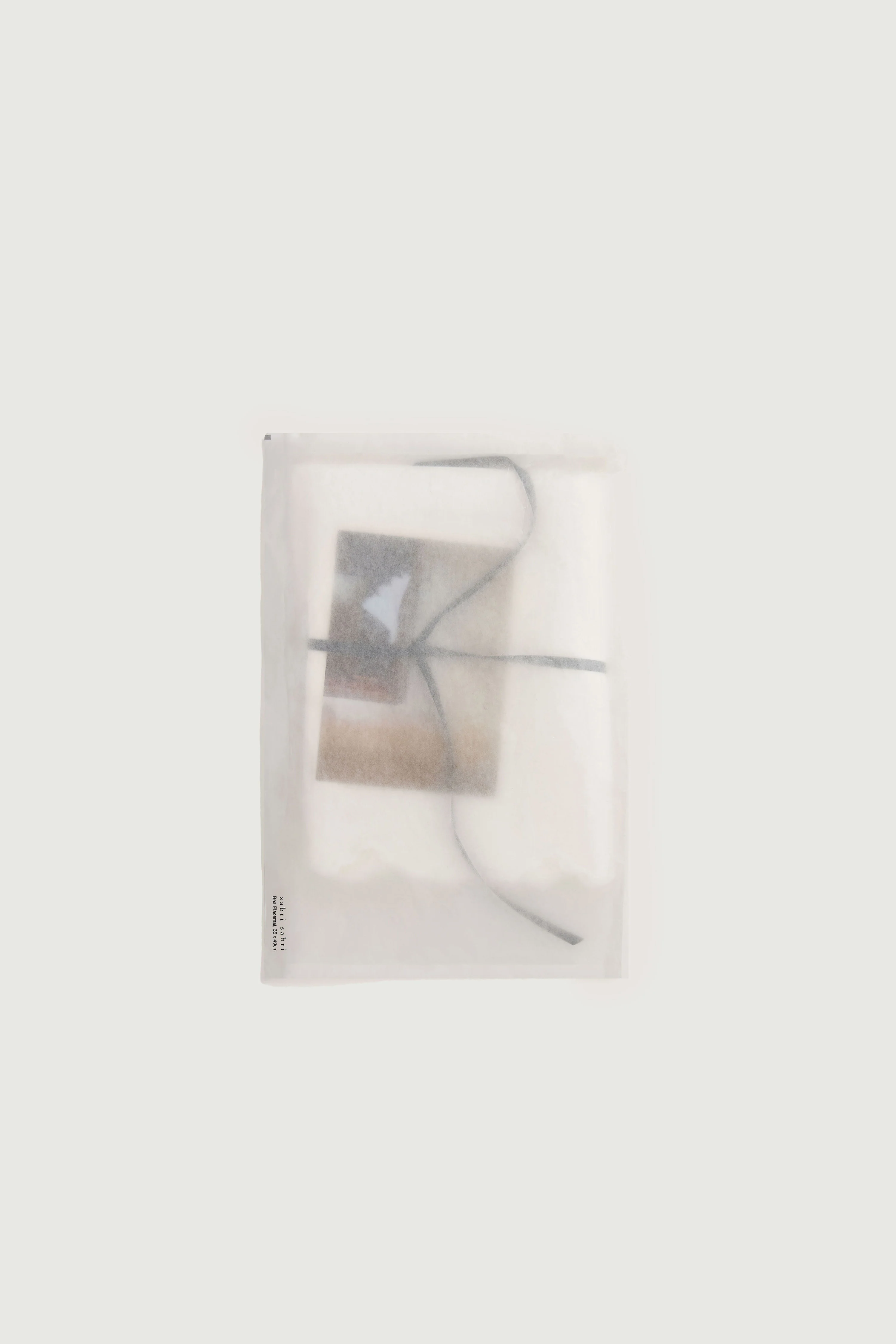 THE BEA X2 WHITE PLACEMATS - Image 3